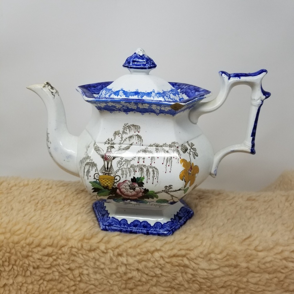 VTG‎ Ceramic Blue & White Teapot Floral Birds No Marks See Pics